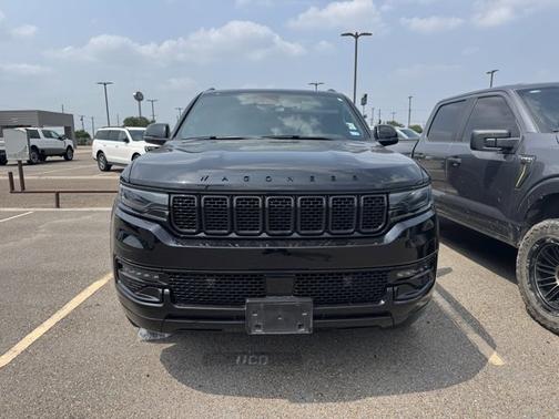 Diamond Black 2023 Jeep Wagoneer SERIES II