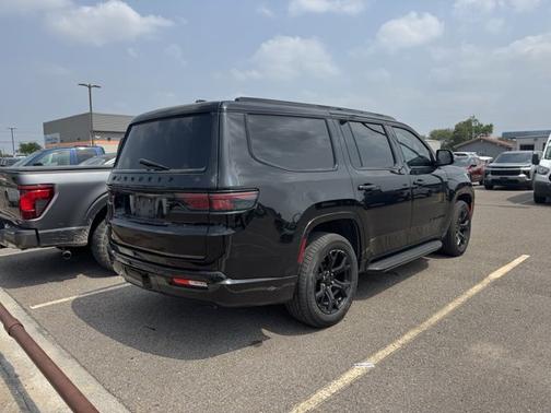 Diamond Black 2023 Jeep Wagoneer SERIES II