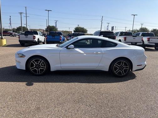 2022 Ford Mustang ECOBOOST