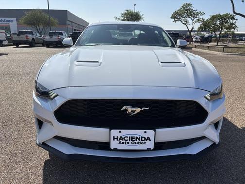 2022 Ford Mustang ECOBOOST