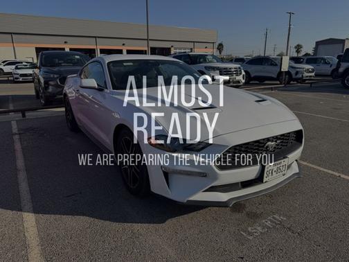 2022 Ford Mustang ECOBOOST
