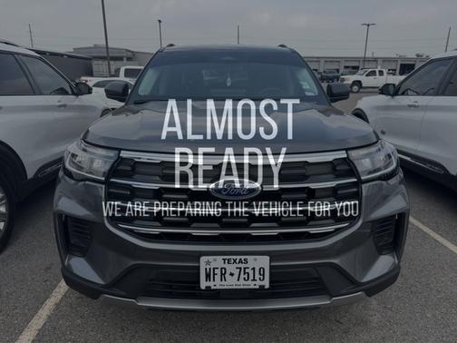 CARBONIZED GRAY METALLIC 2025 Ford Explorer ACTIVE