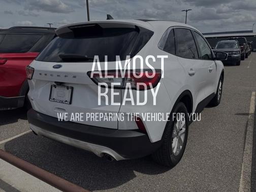2020 Ford Escape SE