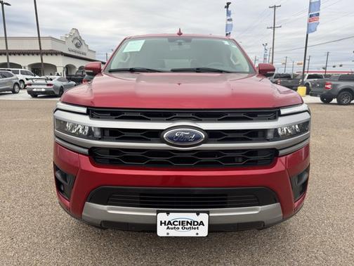 2022 Ford Expedition XLT