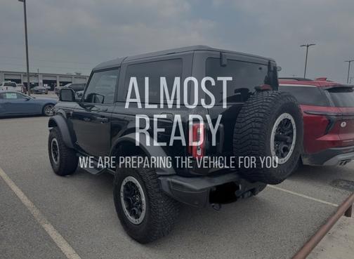 SHADOW BLACK 2023 Ford Bronco BADLANDS