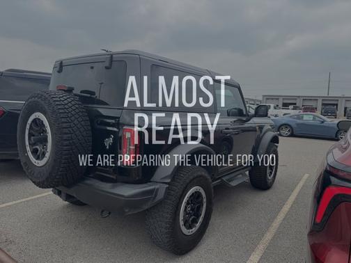 SHADOW BLACK 2023 Ford Bronco BADLANDS
