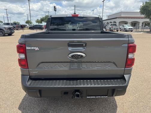 CARBONIZED GRAY METALLIC 2024 Ford Maverick XLT