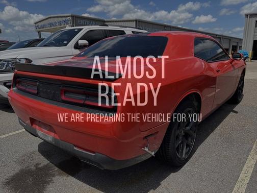 2022 Dodge Challenger SXT