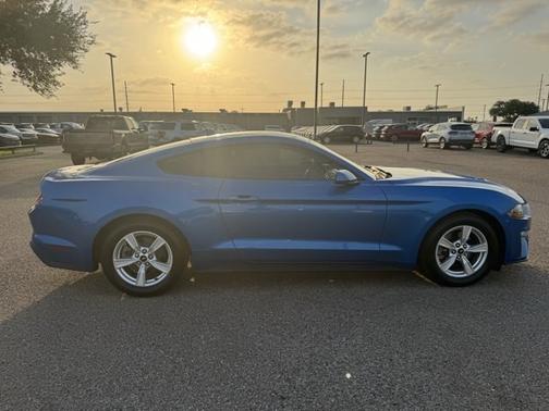 2021 Ford Mustang ECOBOOST