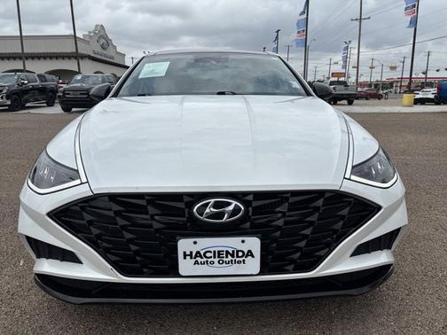 2022 Hyundai SONATA SEL PLUS