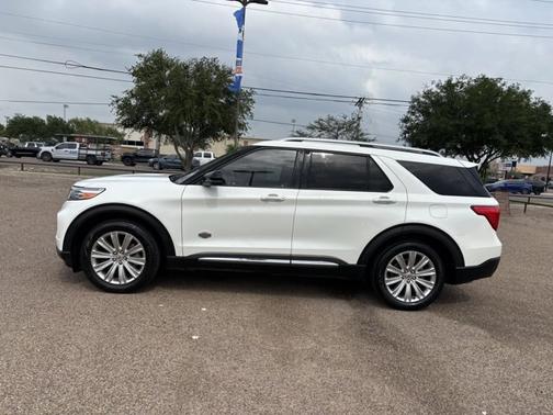 STAR WHITE MET TRI-COAT 2022 Ford Explorer KING RANCH
