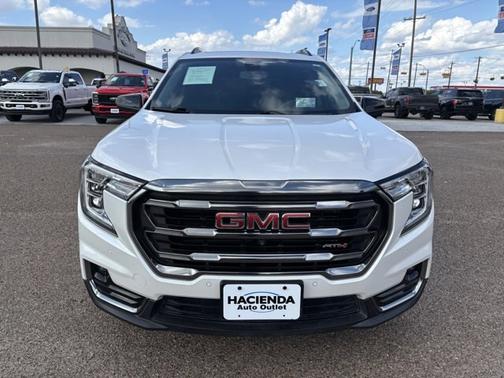 2024 GMC Terrain AT4