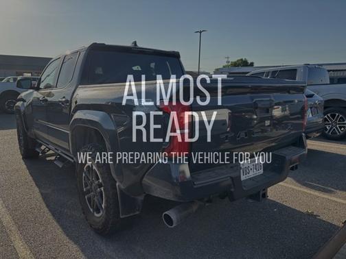 2024 Toyota Tacoma TRD SPORT