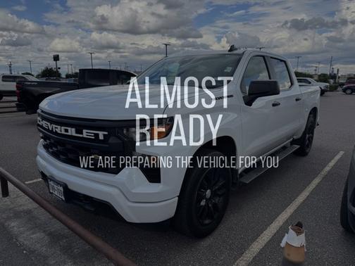 2022 Chevrolet Silverado 1500 CUSTOM