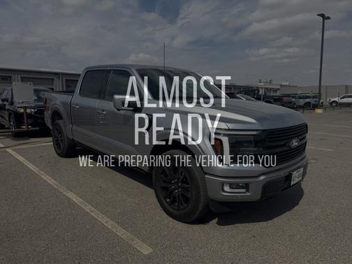 2025 Ford F-150 PLATINUM