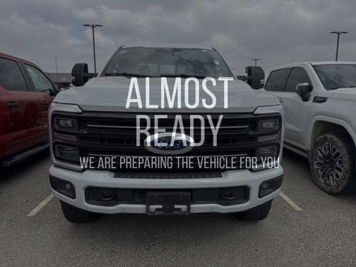 2025 Ford F-250 PLATINUM