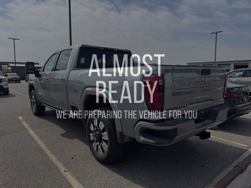 2025 GMC Sierra 1500 DENALI