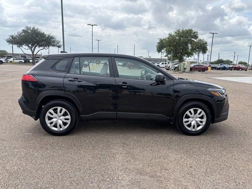 Jet Black 2025 Toyota Corolla Cross L