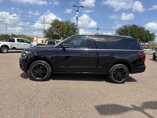 AGATE BLACK METALLIC 2023 Ford Expedition LIMITED