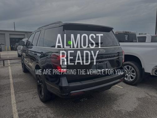 AGATE BLACK METALLIC 2023 Ford Expedition LIMITED