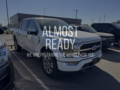 STAR WHITE METALLIC TRICOAT 2023 Ford F-150 PLATINUM