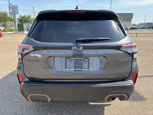 2025 Subaru Forester SPORT