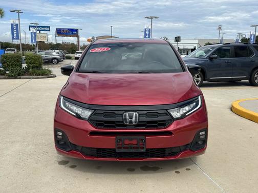 Radiant Red Metallic Ii 2025 Honda Odyssey