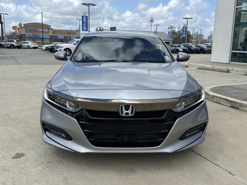 2018 Honda Accord 