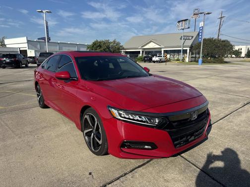 2020 Honda Accord 