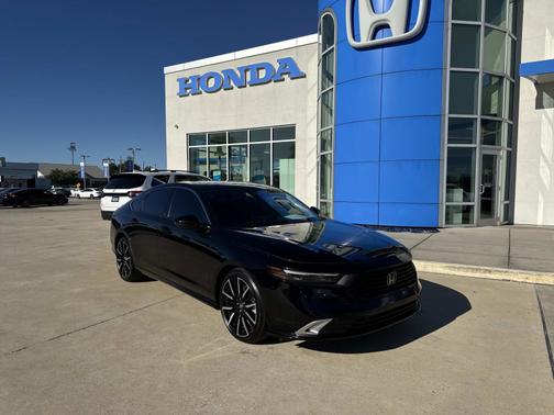 2023 Honda Accord Hybrid 