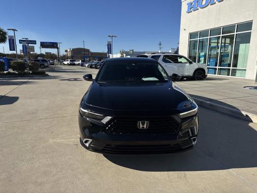 2023 Honda Accord Hybrid 