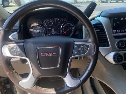 2016 GMC Yukon XL SLE