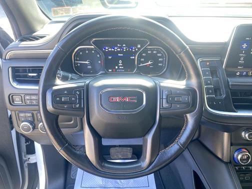 2021 GMC Yukon XL AT4