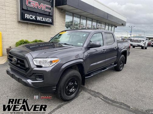 2022 Toyota Tacoma SR