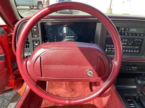 1990 Buick Reatta Base