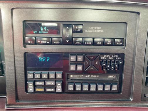 1990 Buick Reatta Base