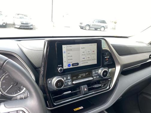 2024 Toyota Highlander