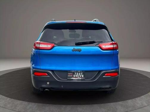 2017 Jeep Cherokee Sport
