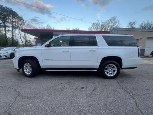 2020 GMC Yukon XL SLT