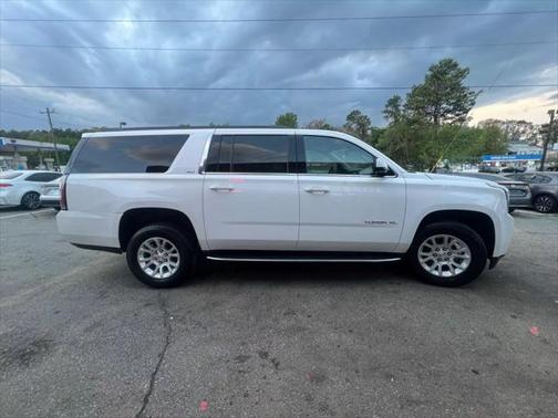 2020 GMC Yukon XL SLT