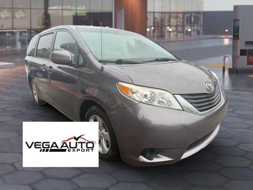 2012 Toyota Sienna LE