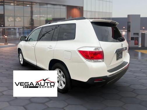 2012 Toyota Highlander SE