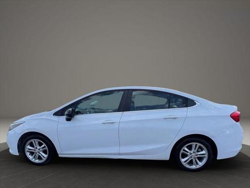 2016 Chevrolet Cruze LT Auto