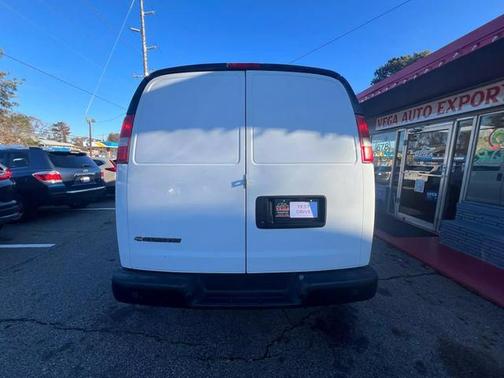 2017 Chevrolet Express 3500 Work Van