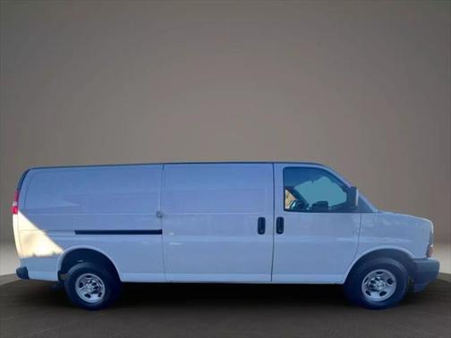 2017 Chevrolet Express 3500 Work Van
