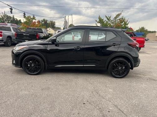 2024 Nissan Kicks SR