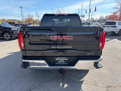 2022 GMC Sierra 1500 SLT