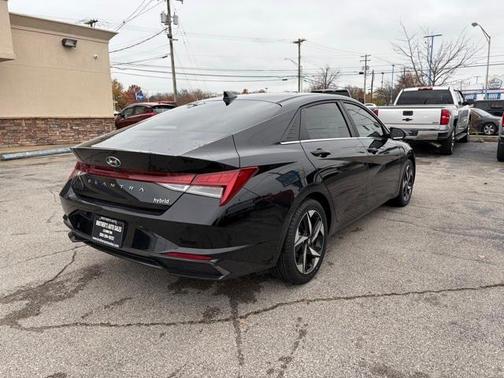 2023 Hyundai ELANTRA HEV Limited