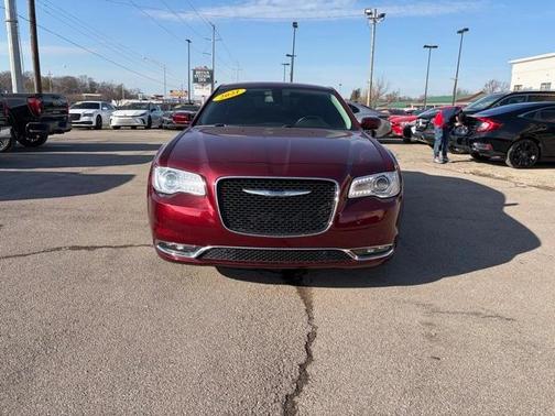 2021 Chrysler 300 Touring
