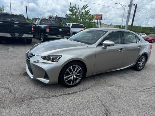2018 Lexus IS 300 Base